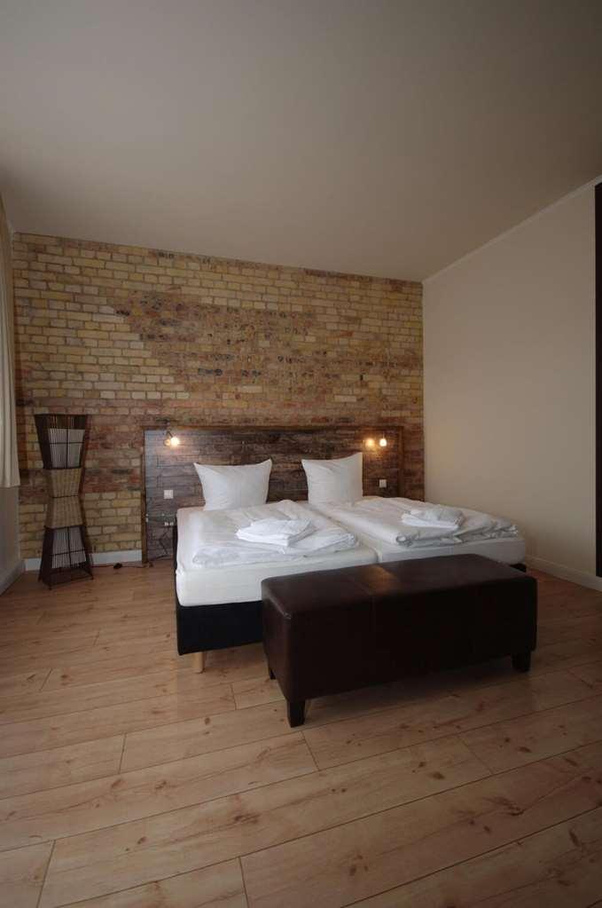 Ringhotel Schwarzer Baer Wittenberg Zimmer foto